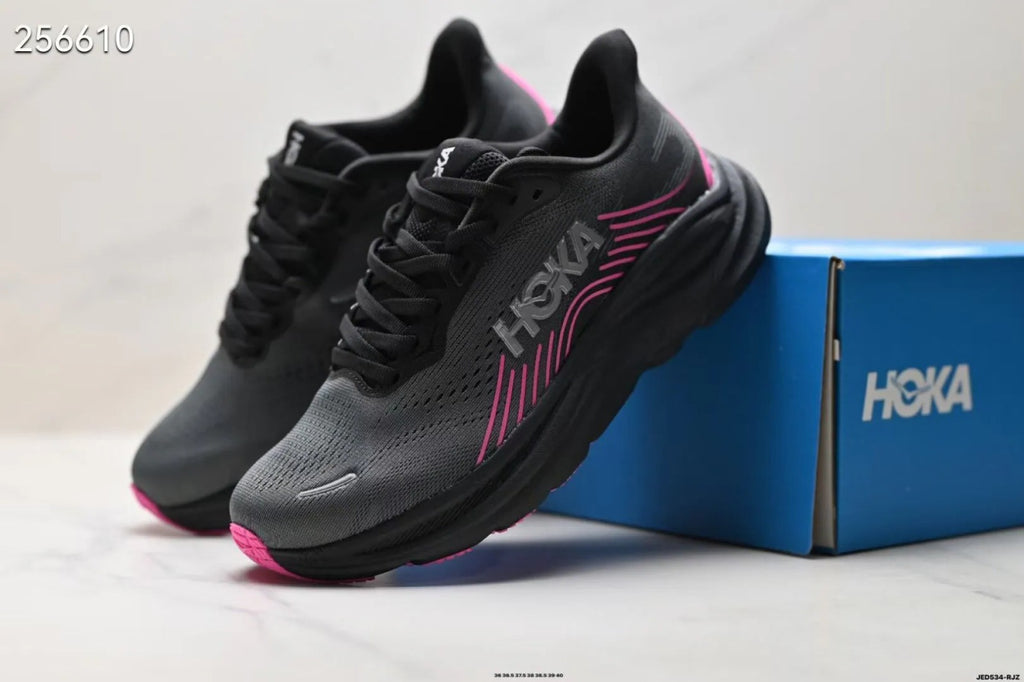 HOKA Sneakers