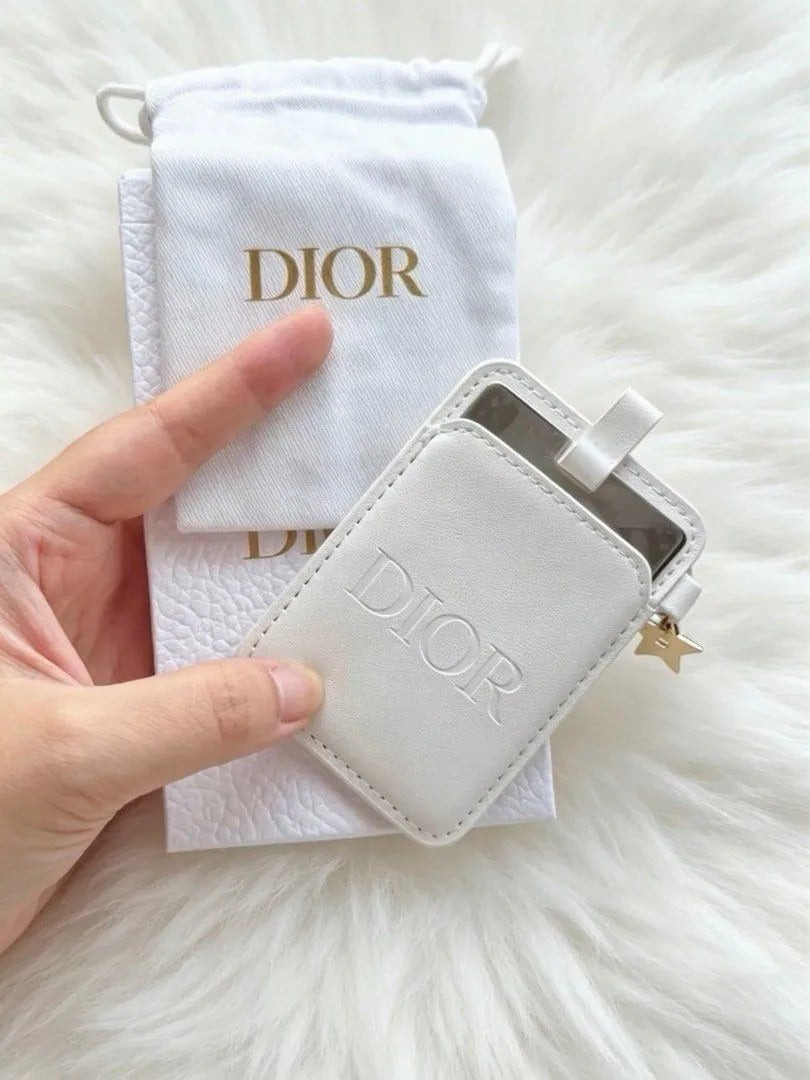 Dior wallet
