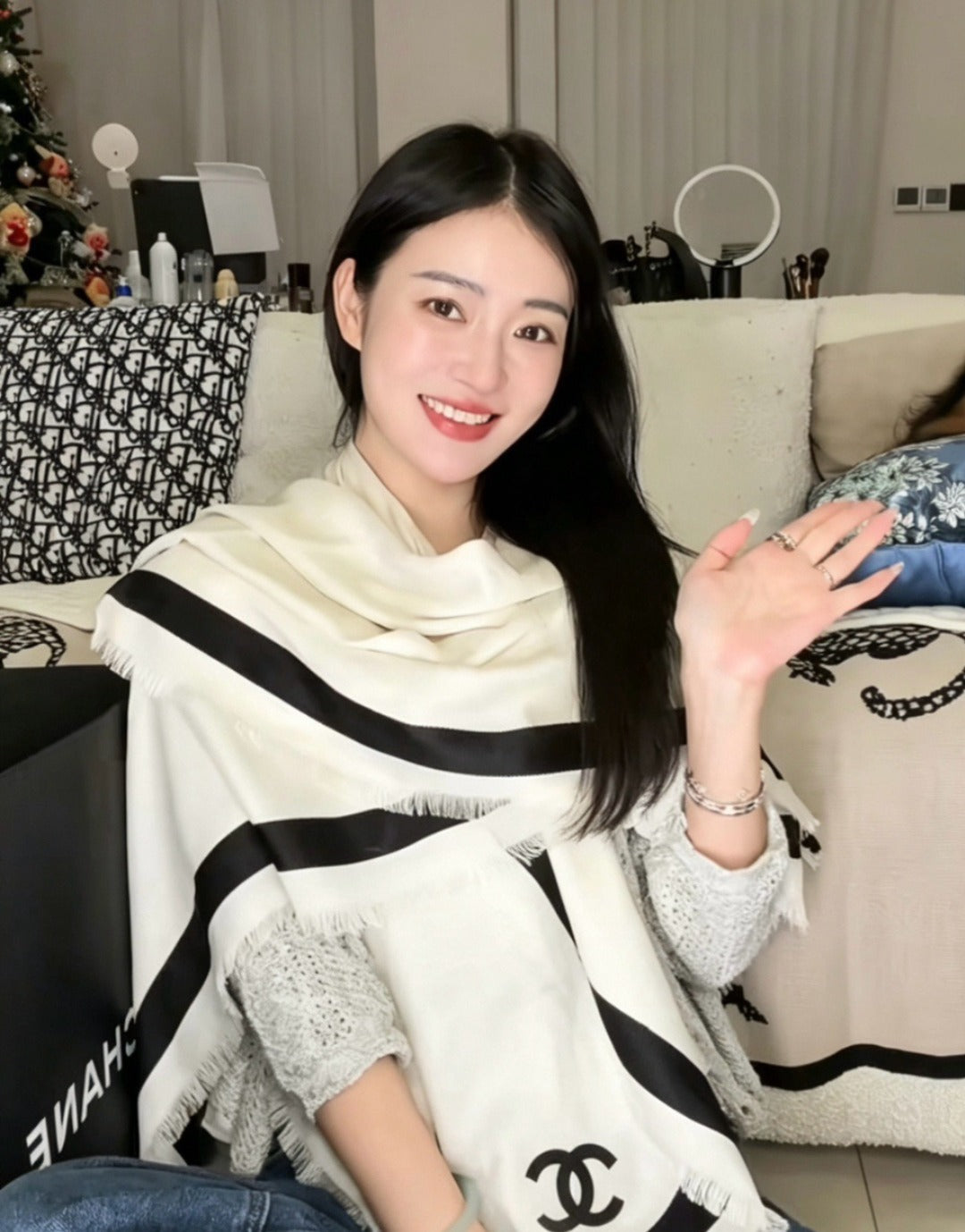 CHANEL scarf