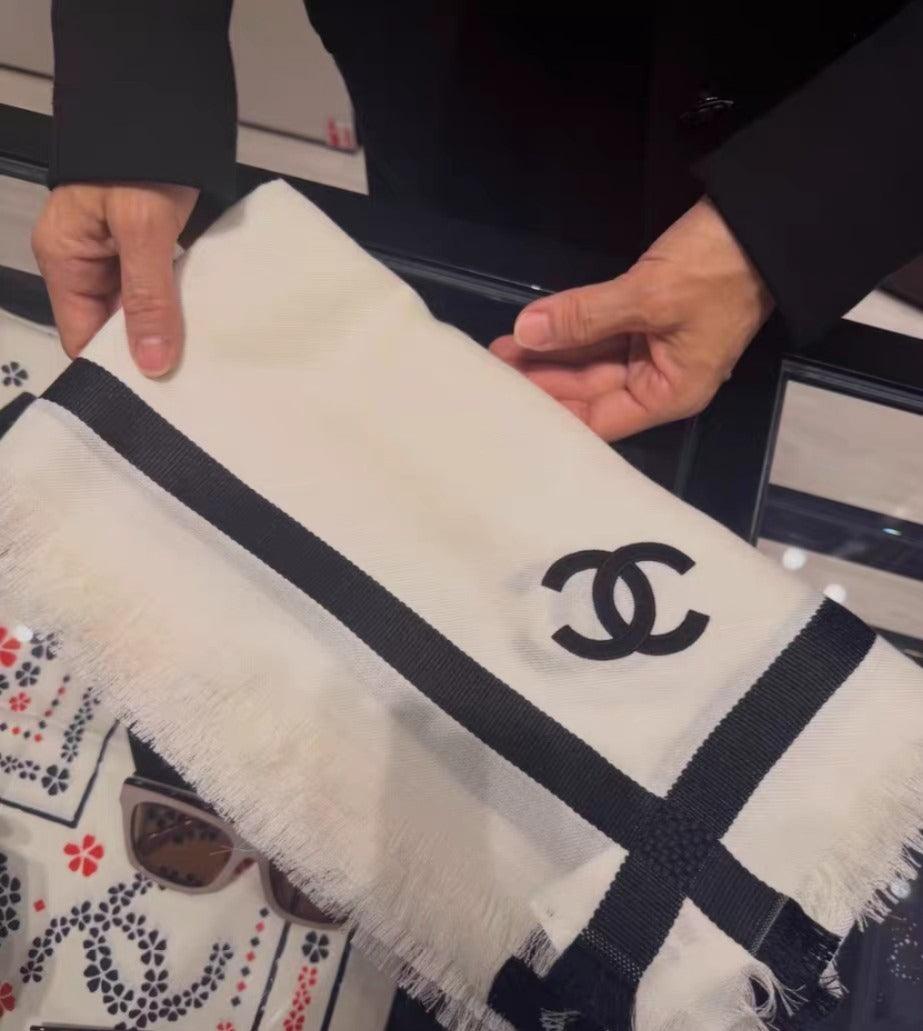 CHANEL scarf