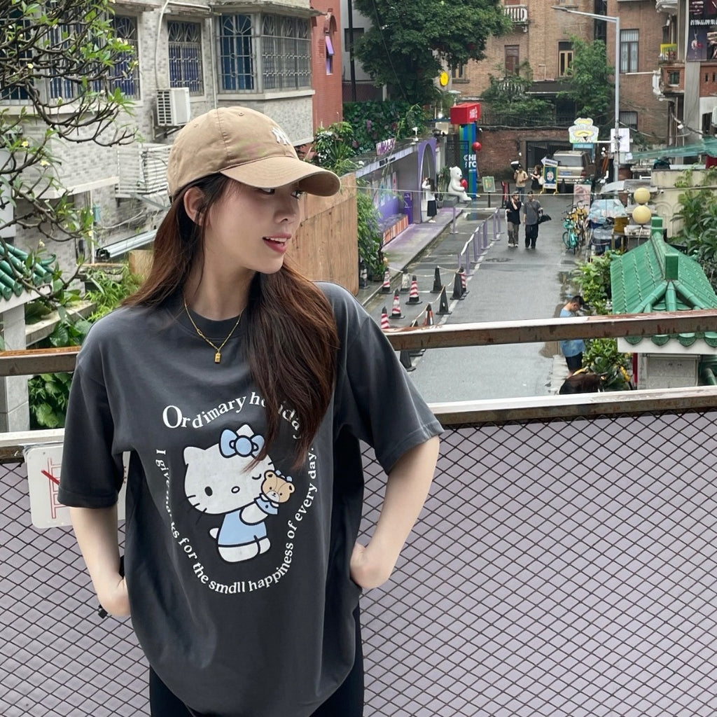 Holle Kitty T-shirts