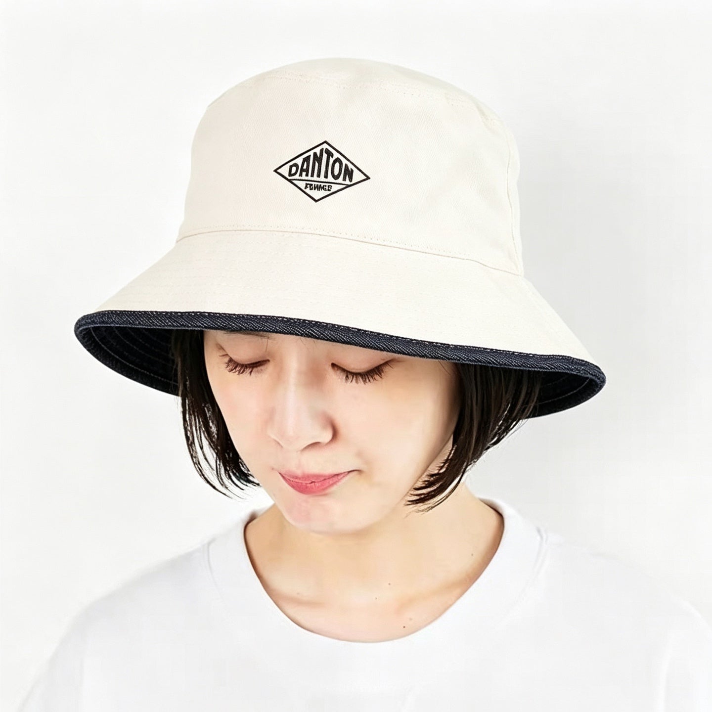 Danton Bucket hat