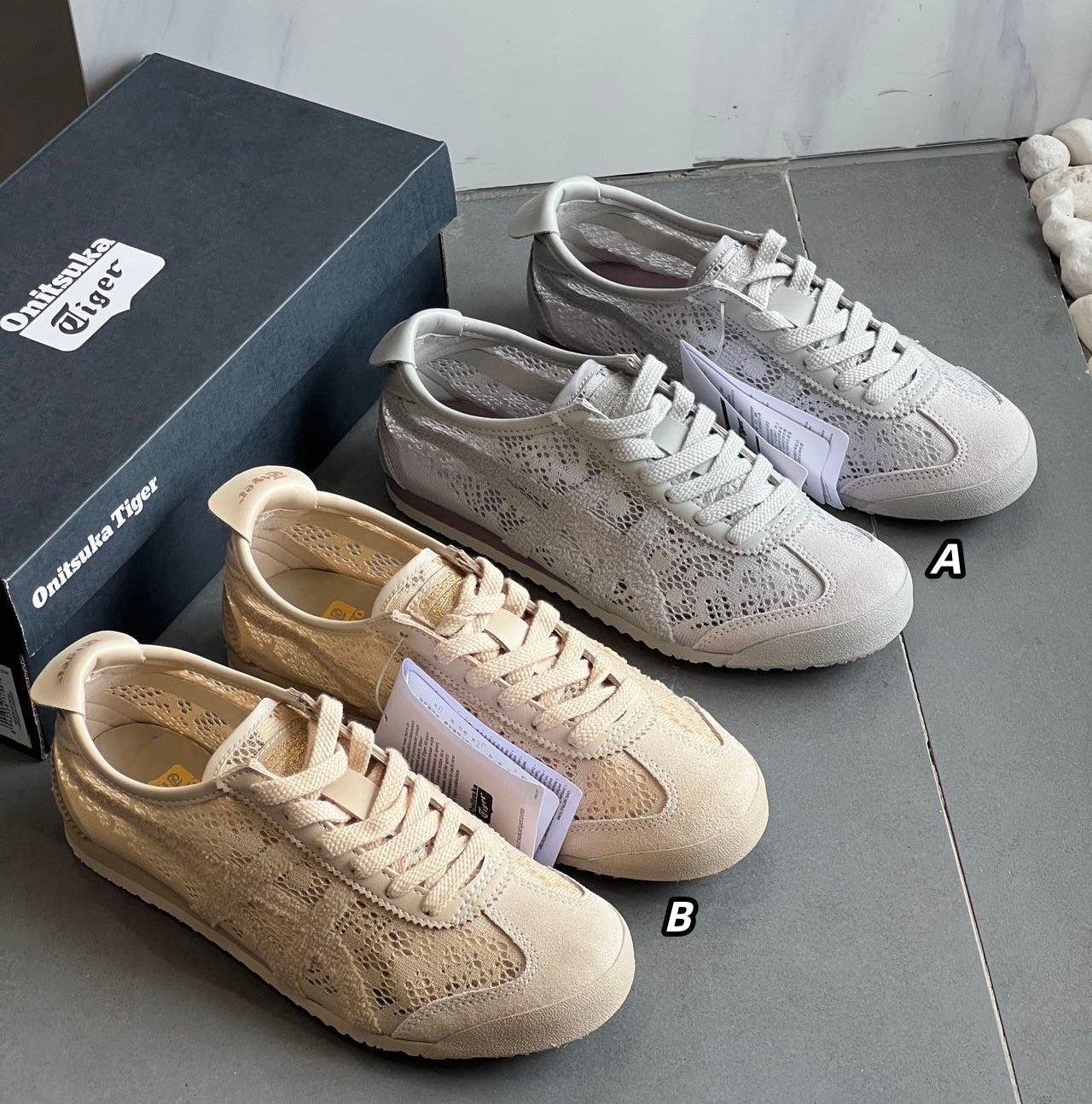 Onitsuka Tiger Sneakers