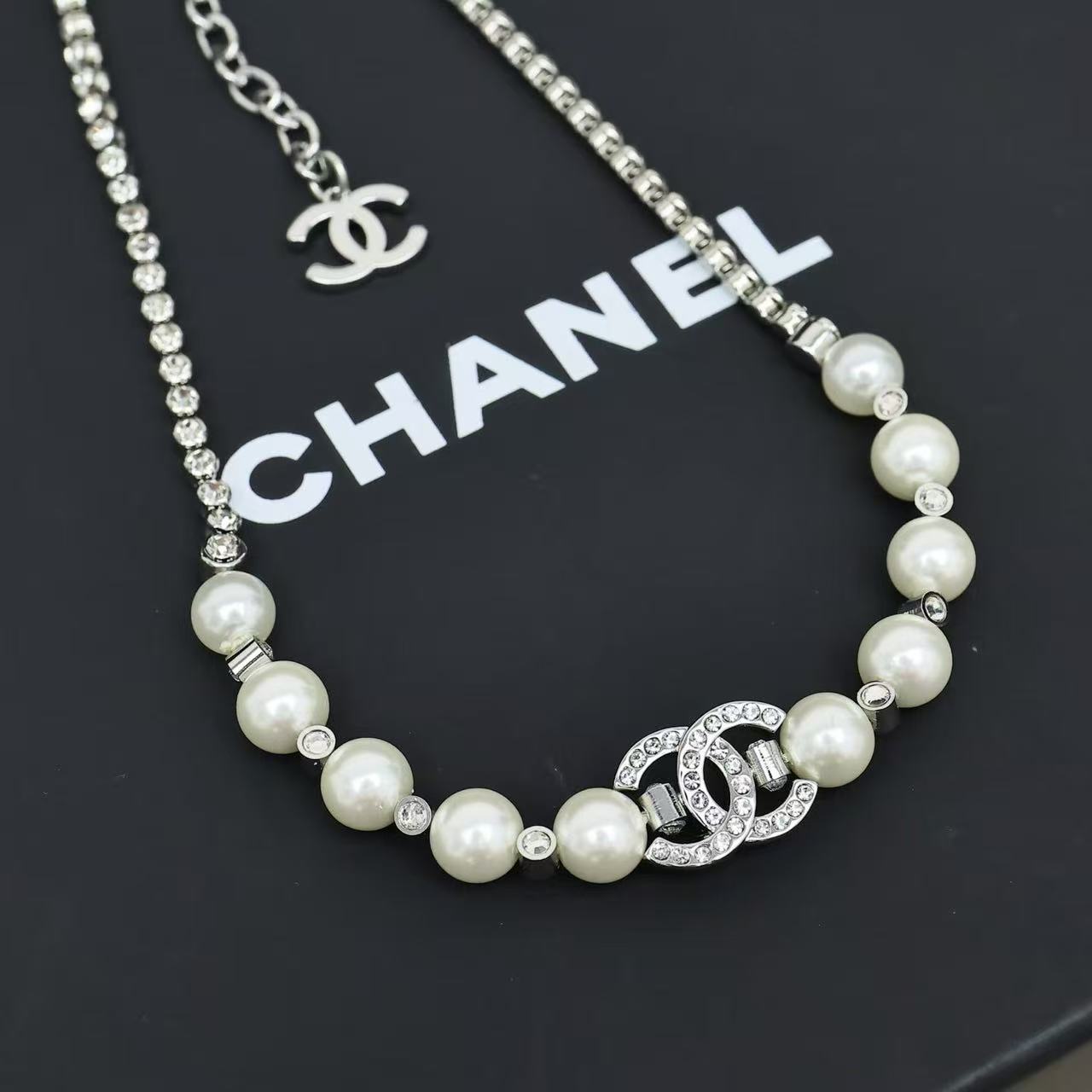 CHANEL necklace